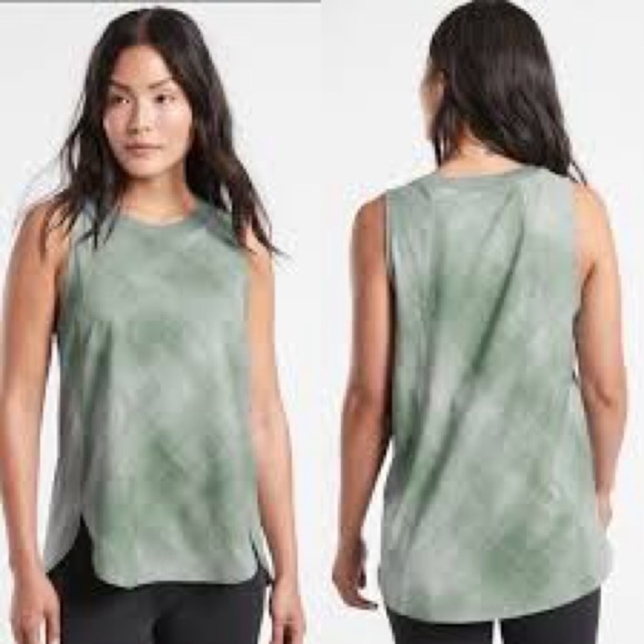 ATHLETA Zephyr Print Tank Size XS| Green PTP: 18.5 inches - Picture 1 of 3